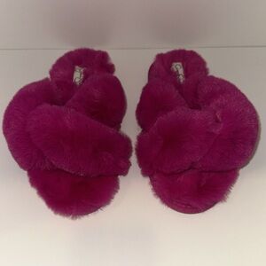 Jessica Sipson Fuzzy Pink Slippers for Women